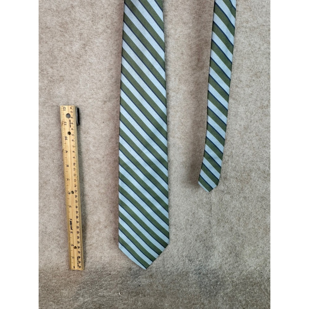 Brooks Brothers Mens Striped‎ Silk Necktie Green Blue White Diagonal Pattern
